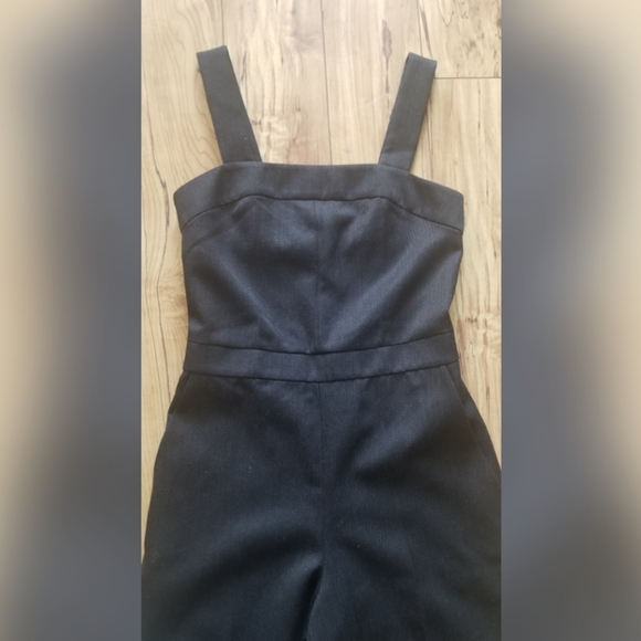 Club Monaco Jumpsuit - Picture 2 of 4